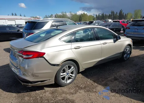 2018 Ford Fusion Hybrid Se z USA, uszkodzony, nr VIN 3FA6P0LU7JR269141